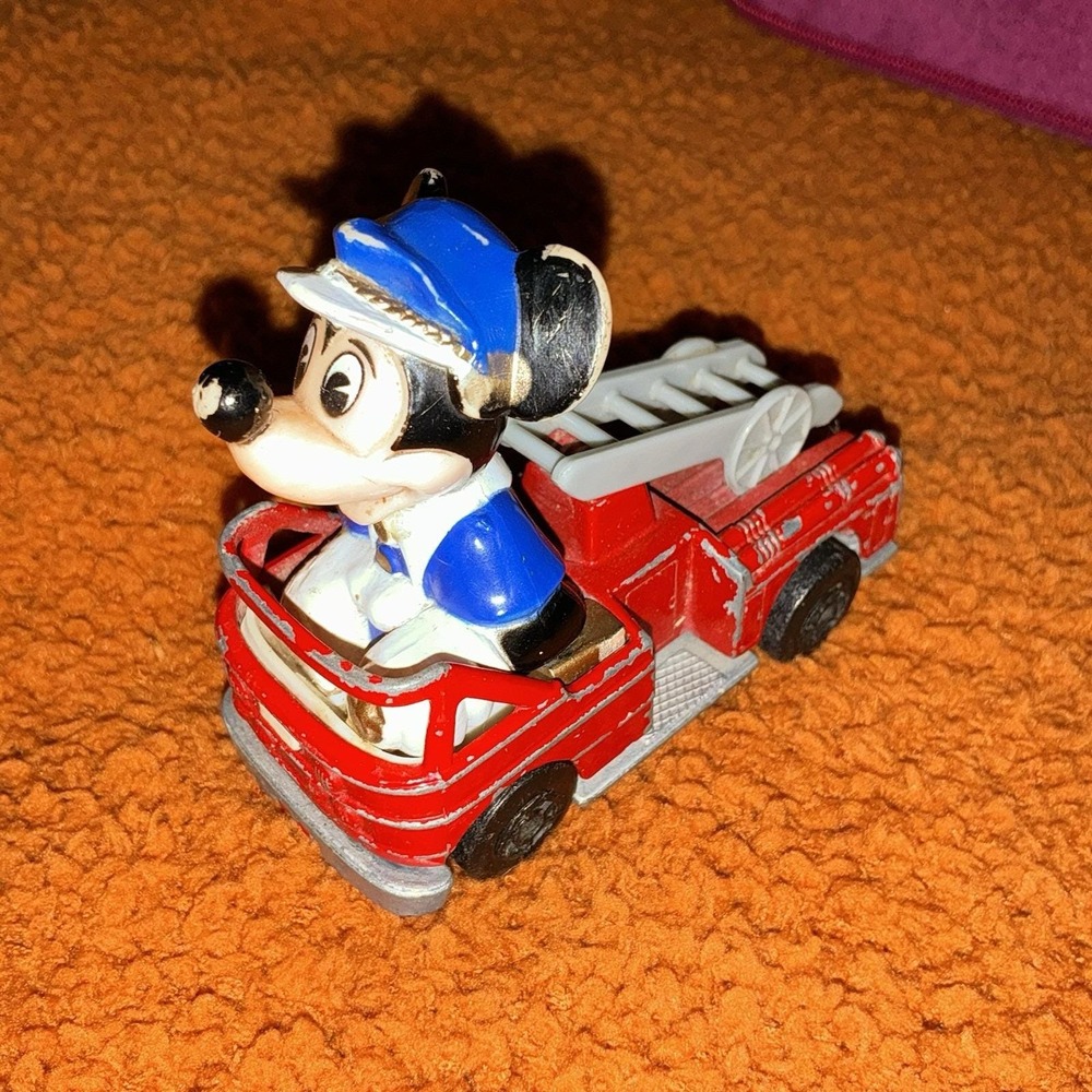 Vtg Matchbox 1979 Lesney Disney Series No. 1 Mickey Mouse Fire Truck Engine